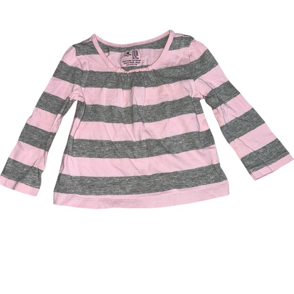 6-12 Months Baby Gap Girls' Pink and Gray Clothing Bundle Set (5 Pieces) - Picture 4 of 5